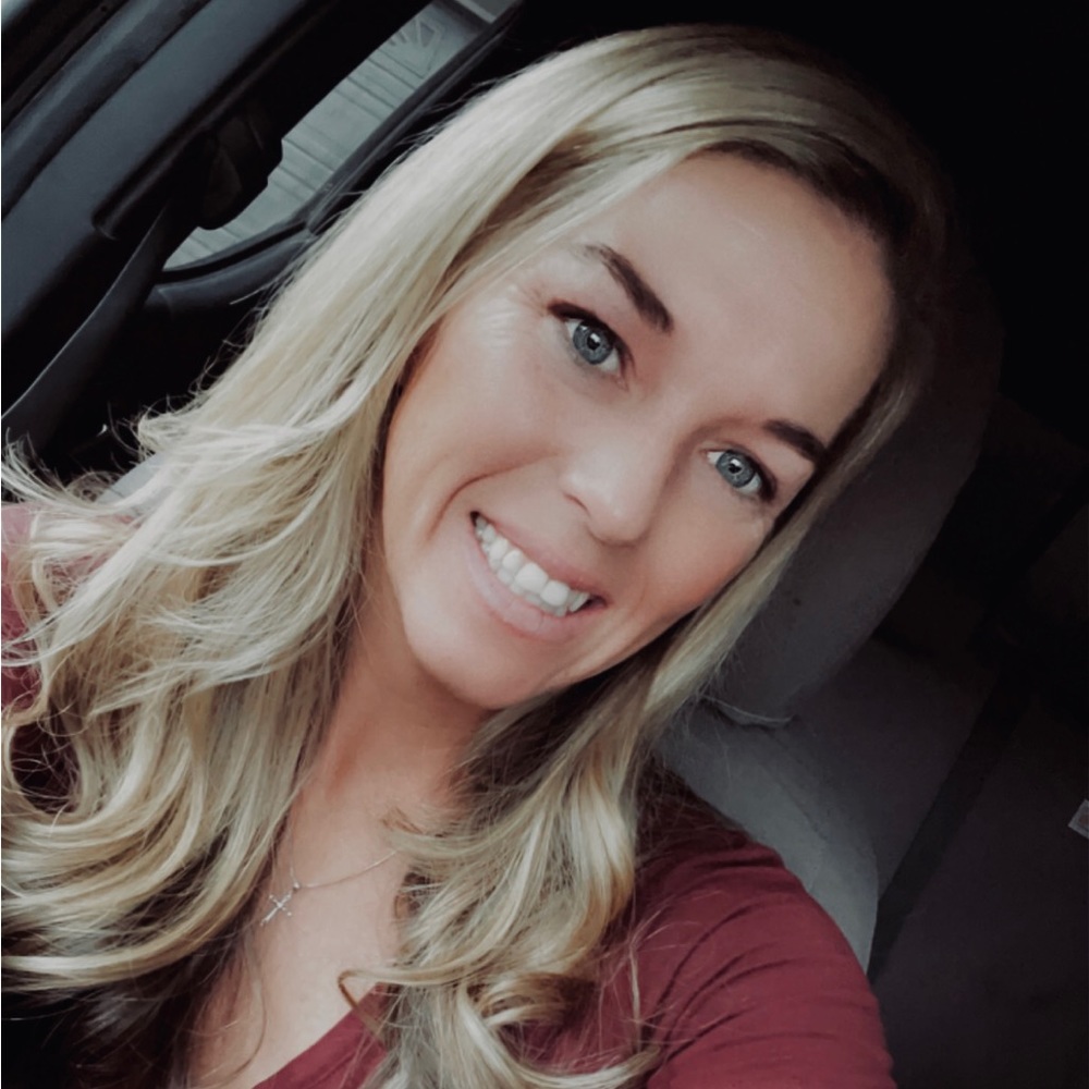 Meet your Posher, Louann